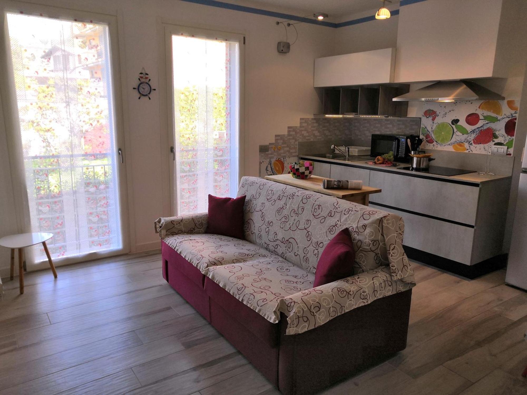 Butterfly Apt In Suna With Garage Verbania Exterior photo