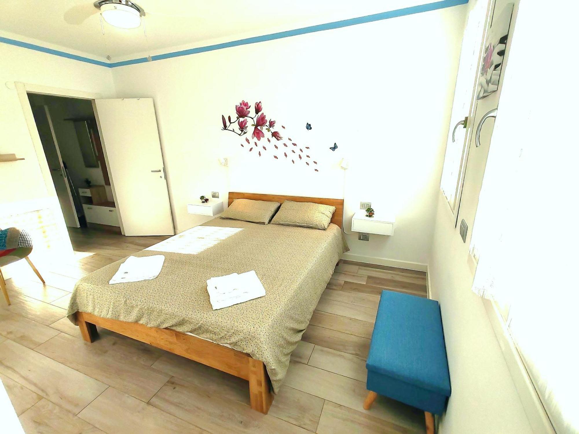 Butterfly Apt In Suna With Garage Verbania Exterior photo